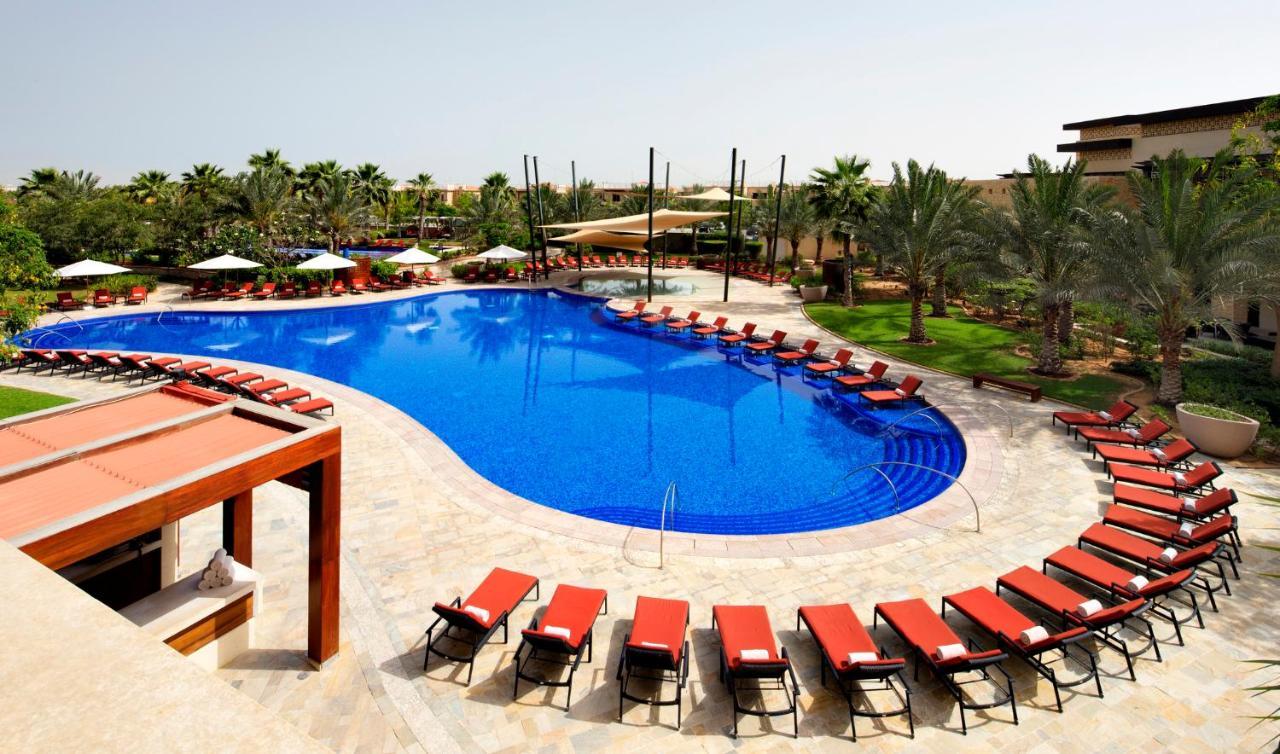 Vogo Abu Dhabi Golf Resort & Spa Formerly The Westin Abu Dhabi Golf Resort & Spa Exterior photo